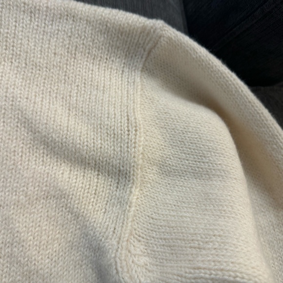 Beige/Cream Zara Sweater Size XL - new without tags - Picture 7 of 8